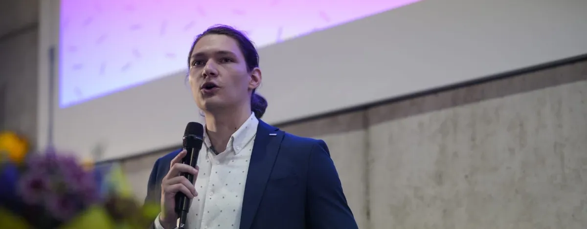 Paul, Applied Computer Science student presenting