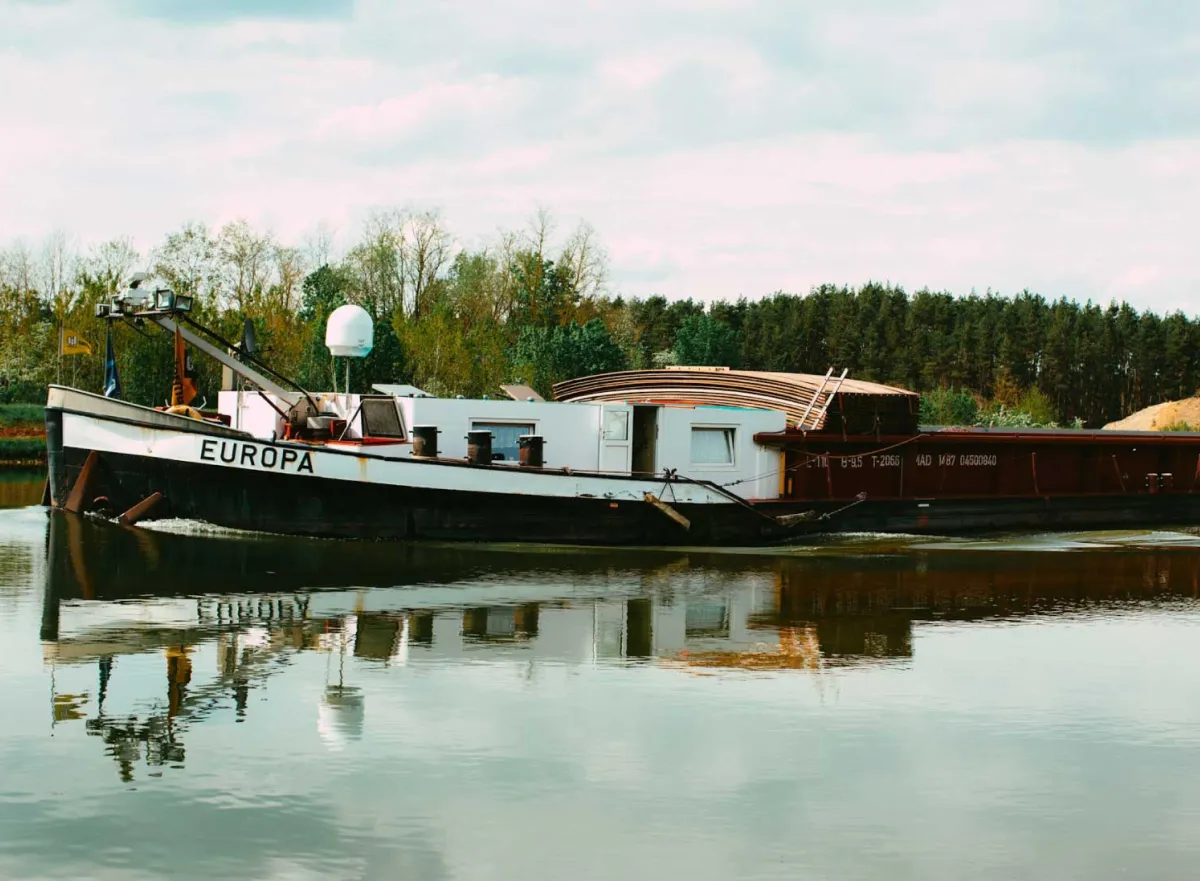 Binnenvaartschip