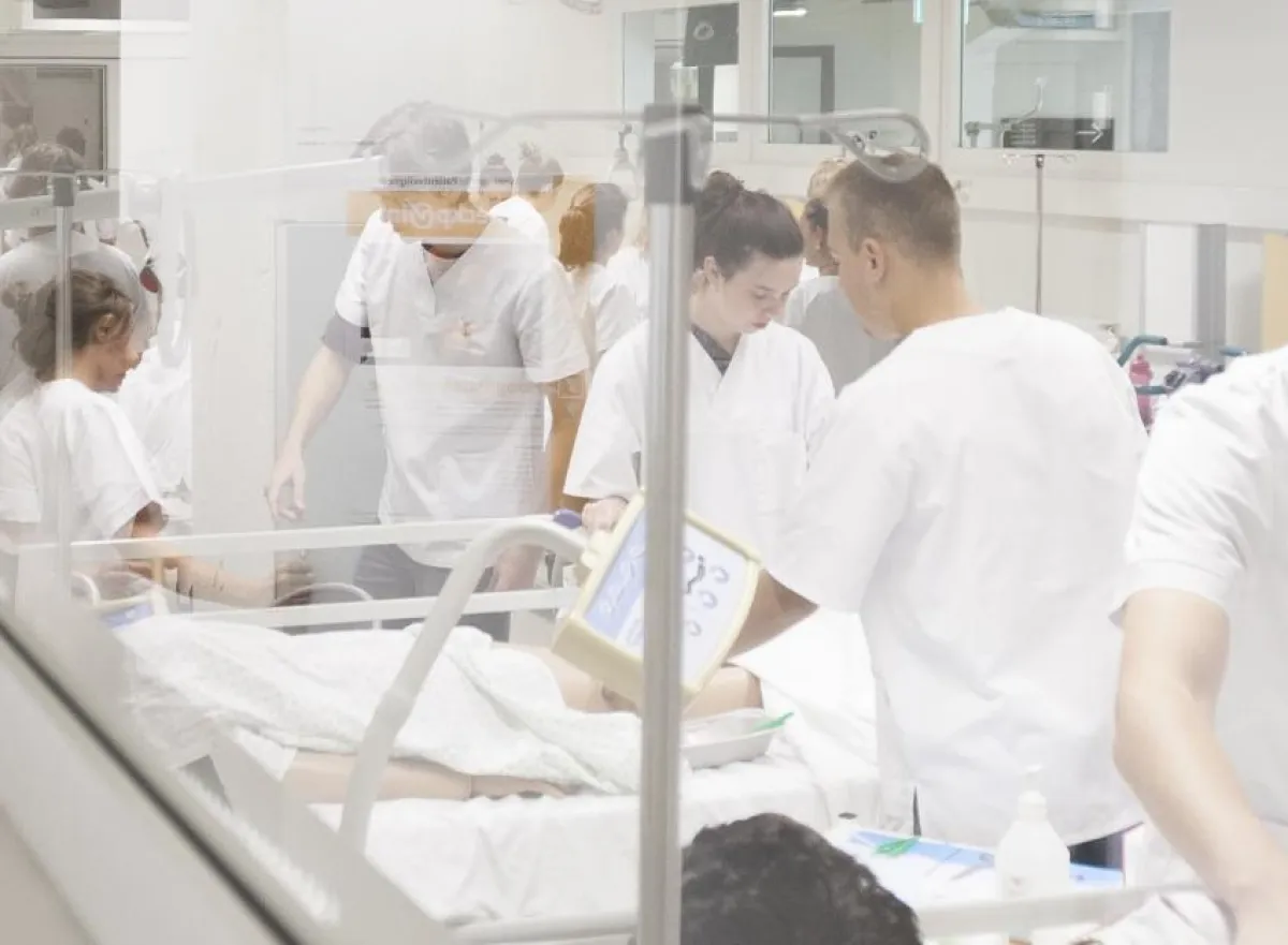 Skillslab van de opleidingen verpleegkunde en vroedkunde